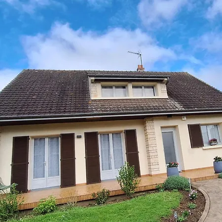 Дом отдыха Les Glycines - Maison Avec Bel Exterieur